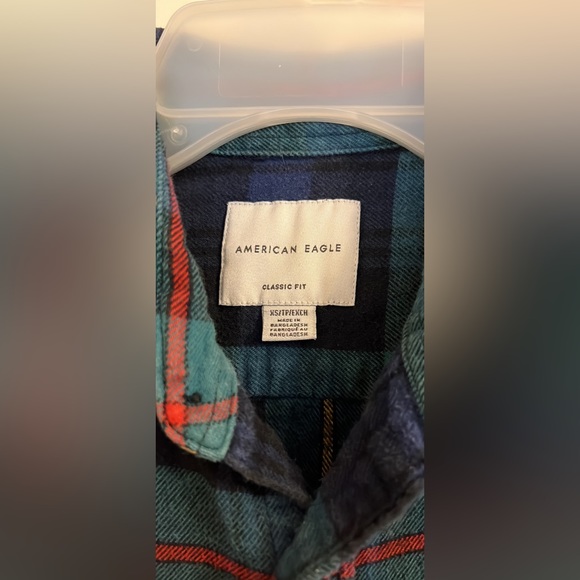 American Eagle Classic Fit Flannel 🍂 - Picture 4 of 5